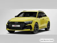 Second-hand Audi RS3 Sport 400 CP (294 kW) 2025 Galben Berlinǎ