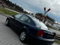 Gebraucht VW Passat 101 PS (74 kW) 2000 Blau Limousine