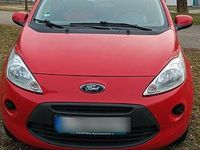 Gebraucht Ford Ka Trend 69 PS (50 kW) 2015 Rot Kleinwagen