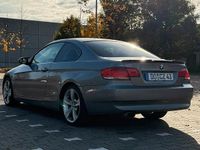 Gebraucht BMW 320 Shadowline 170 PS (125 kW) 2007 Grau Coupé