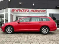 Gebraucht VW Passat Business 122 PS (89 kW) 2023 Rot Kombi
