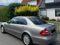 Gebraucht Mercedes E350 Elegance 272 PS (200 kW) 2005 Beige Limousine