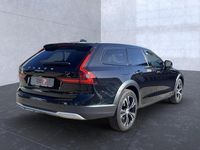Gebraucht Volvo V90 CC Basis 197 PS (144 kW) 2020 Onyx black (metallic) Kombi