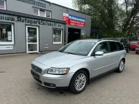 Używany Volvo V50 170 KM (125 kW) 2004 Srebrny Kombi