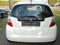Gebraucht Honda Jazz Comfort 99 PS (72 kW) 2008 Weiß Kleinwagen