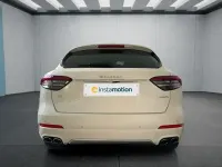 Gebraucht Maserati Levante 349 PS (256 kW) 2021 Weiß SUV