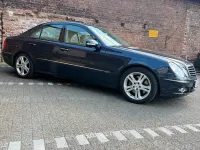 Gebraucht Mercedes E350 272 PS (200 kW) 2006 Blau Limousine