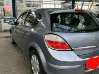 Używany Opel Astra 90 KM (66 kW) 2005 Niebieski Kombi