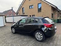 Gebraucht Opel Astra 99 PS (72 kW) 2012 Schwarz Kleinwagen