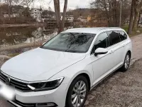 Gebraucht VW Passat Highline 150 PS (110 kW) 2018 Weiß Kombi