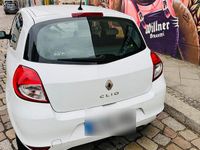 Gebraucht Renault Clio II 75 PS (55 kW) 2009 Weiß Kleinwagen