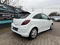 Gebraucht Opel Corsa Edition 90 PS (66 kW) 2008 Weiß Kleinwagen