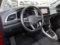 Gebraucht VW T-Roc Life 150 PS (110 kW) 2024 Rot SUV