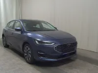 Używany Ford Focus Titanium 120 KM (88 kW) 2023 Niebieski Sedan/Limuzyna