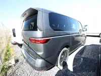 Neu VW Multivan Style 245 PS (180 kW) 2025 Grau metallic Van / Kleinbus
