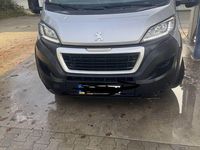 Gebraucht Peugeot Boxer 165 PS (121 kW) 2020 Grau Van