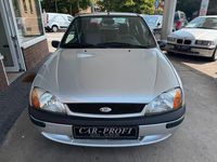Gebraucht Ford Fiesta 60 PS (44 kW) 2000 Silber Limousine