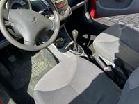 Gebraucht Peugeot 107 Filou 68 PS (50 kW) 2006 Rot Kleinwagen