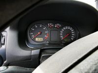 Gebraucht VW Golf IV 102 PS (75 kW) 2001 Blau Kleinwagen