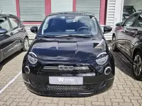 Gebraucht Fiat 500e Action 69 kW (95 PS) 2023 Colore esterno (onyx schwarz) Kleinwagen