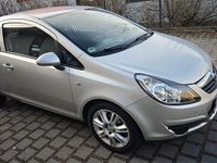 Gebraucht Opel Corsa Innovation 80 PS (58 kW) 2008 Silber Kleinwagen