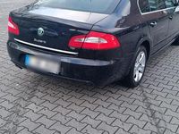 Gebraucht Skoda Superb 125 PS (91 kW) 2009 Schwarz Limousine