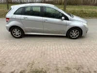 Gebraucht Mercedes B170 116 PS (85 kW) 2005 Silber Van / Kleinbus