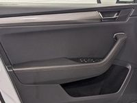 Gebraucht Skoda Superb Style 150 PS (110 kW) 2024 Metallic Kombi