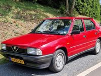 Gebraucht Alfa Romeo 33 105 PS (77 kW) 1988 Rot Limousine