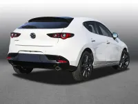 Neu Mazda 3 Center-Line 140 PS (102 kW) 2025 Arctic white Limousine