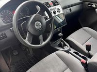 Gebraucht VW Touran Basis 116 PS (85 kW) 2003 Silber Van / Kleinbus