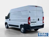 Gebraucht Opel Movano 140 PS (102 kW) 2024 Casablacaweiss (weiß) Van