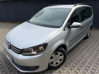 Gebraucht VW Touran Trendline 105 PS (77 kW) 2014 Silber Van / Kleinbus