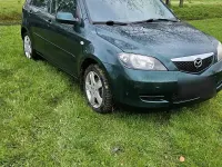 Usata Mazda 2 80 CV (58 kW) 2005 Verde Utilitaria
