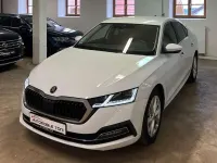 Gebraucht Skoda Octavia First Edition 150 PS (110 kW) 2021 Moonweissmetallic Limousine