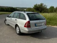 Gebraucht Mercedes C220 143 PS (105 kW) 2003 Silber Kombi