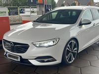 Gebraucht Opel Insignia Innovation 209 PS (153 kW) 2017 Weiß Kombi