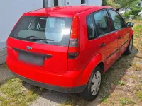 Gebraucht Ford Fiesta 69 PS (50 kW) 2003 Rot Kleinwagen