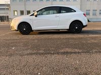 Gebraucht Seat Ibiza SC Style 69 PS (50 kW) 2011 Weiß Kleinwagen