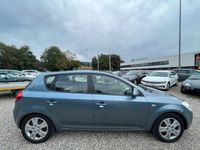 Gebraucht Kia Ceed 109 PS (80 kW) 2007 Blau Kleinwagen