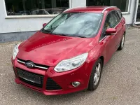 Gebraucht Ford Focus Titanium 182 PS (133 kW) 2011 Candyrot metallic Kombi