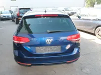 Gebraucht VW Passat Comfortline 150 PS (110 kW) 2019 Atlantic blue Kombi