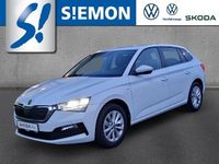Gebraucht Skoda Scala Tour 110 PS (80 kW) 2023 Weiss Kleinwagen