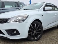 Gebraucht Kia ProCeed Edition 7 116 PS (85 kW) 2012 Weiß Kleinwagen