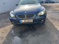 Gebraucht BMW 530 231 PS (169 kW) 2007 Blau Kombi