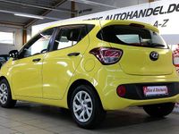 Gebraucht Hyundai i10 Select 67 PS (49 kW) 2019 Rot Kleinwagen