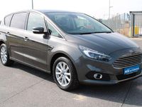 Gebraucht Ford S-MAX Titanium 160 PS (117 kW) 2017 Schwarz Van / Kleinbus