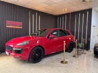 Gebraucht Porsche Cayenne 441 PS (324 kW) 2016 Rot SUV