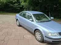 Gebraucht VW Passat Comfortline 101 PS (74 kW) 1999 Blau Limousine