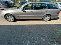 Second-hand Mercedes E220 Elegance 150 CP (110 kW) 2004 Gri Break